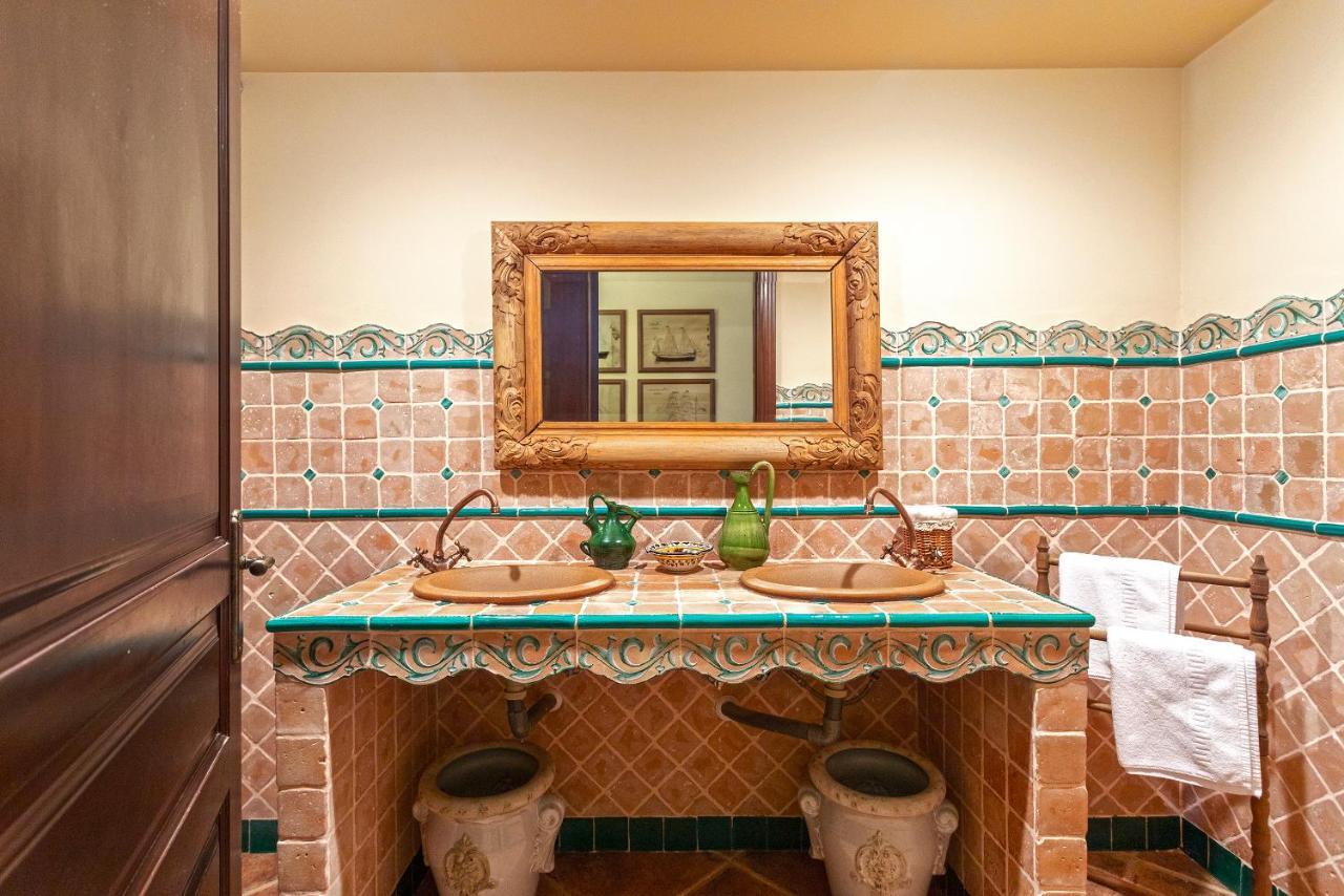 Casa Flores con Piscina interior climatizada Alcaucín Esterno foto
