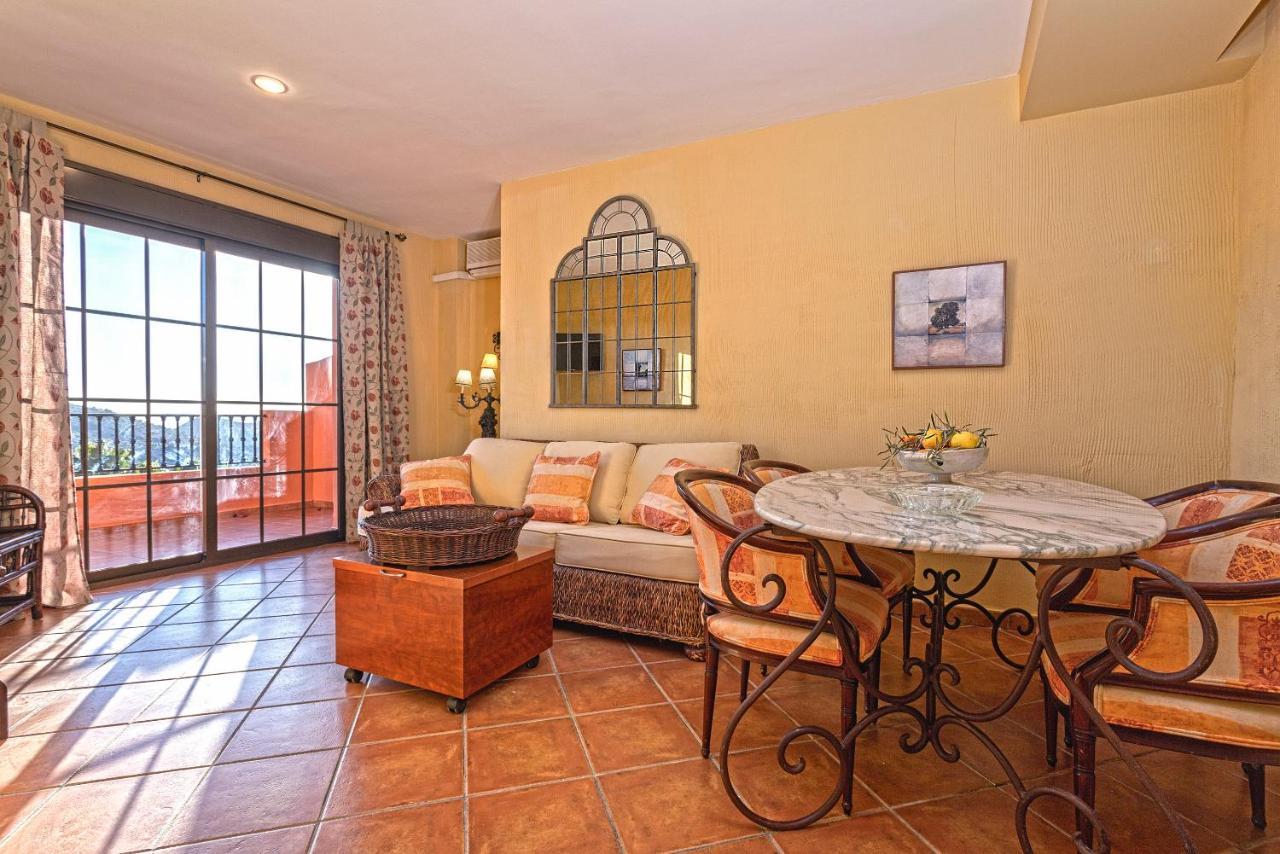 Casa Flores con Piscina interior climatizada Alcaucín Esterno foto