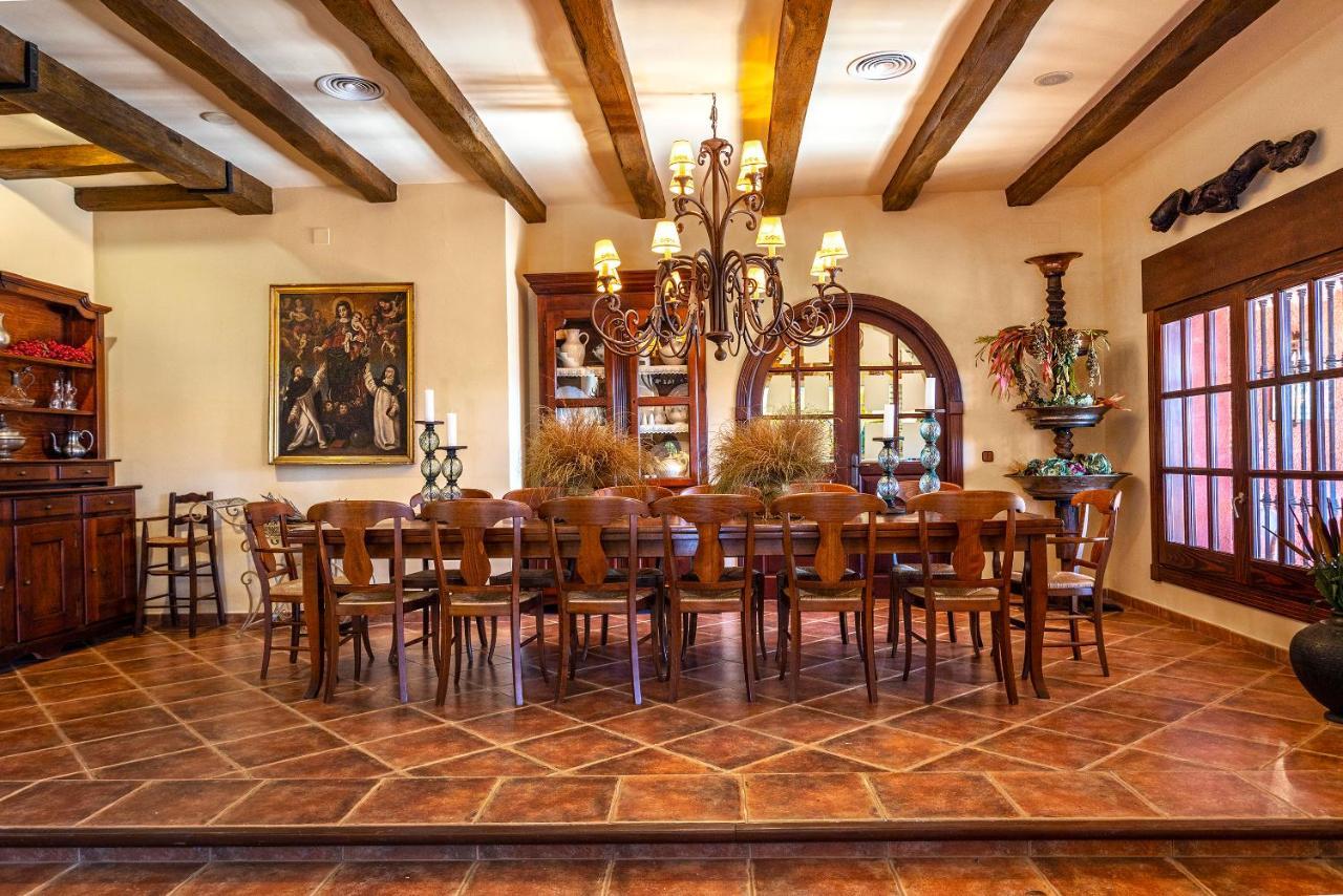 Casa Flores con Piscina interior climatizada Alcaucín Esterno foto